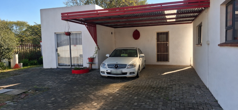 3 Bedroom Property for Sale in Bayswater Free State